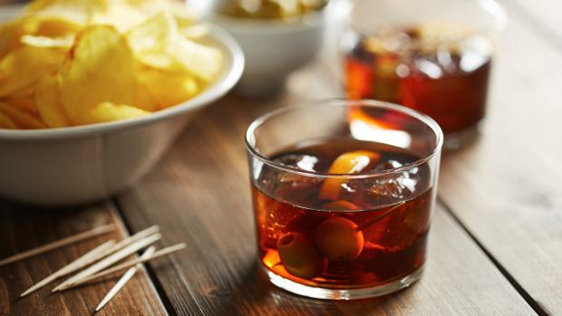 Ha llegado la hora del vermut: descubre la bebida de moda