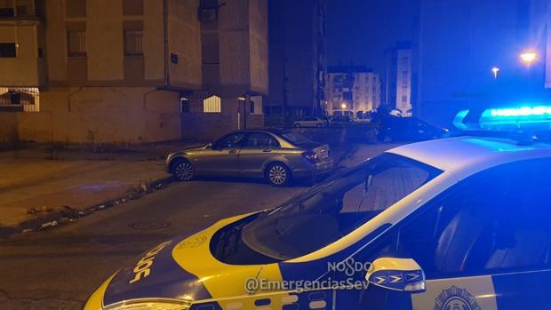 Un herido grave y tres detenidos tras una pelea con armas blancas en el Polígono Sur en Sevilla