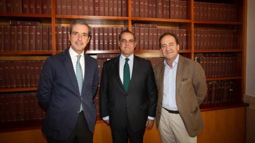 Romualdo Madariaga, Jerónimo Rodríguez y Rafael Bravo