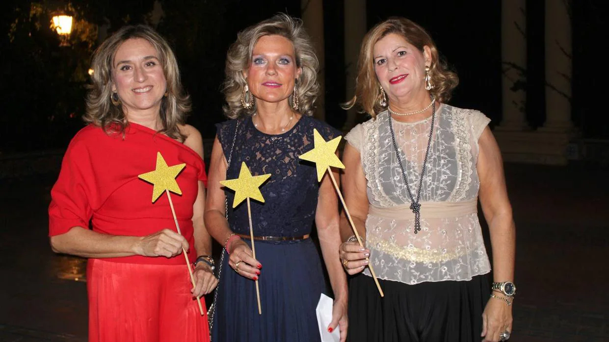Toñi Gómez, Mercedes Vázquez y Gracia Aparicio