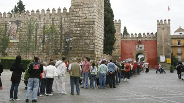 El Alcázar saca a licitación las obras para trasladar las taquillas al Patio de Banderas