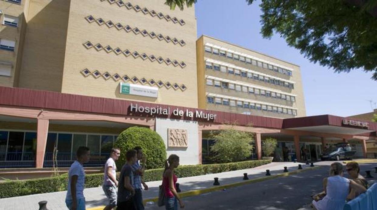 Fachada del hospital de la Mujer donde fue ingresada la conductora el pasado domingo 20 de octubre