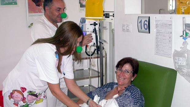 Oncología del Hospital de Valme de Sevilla, reconocida por su psicología con sus pacientes