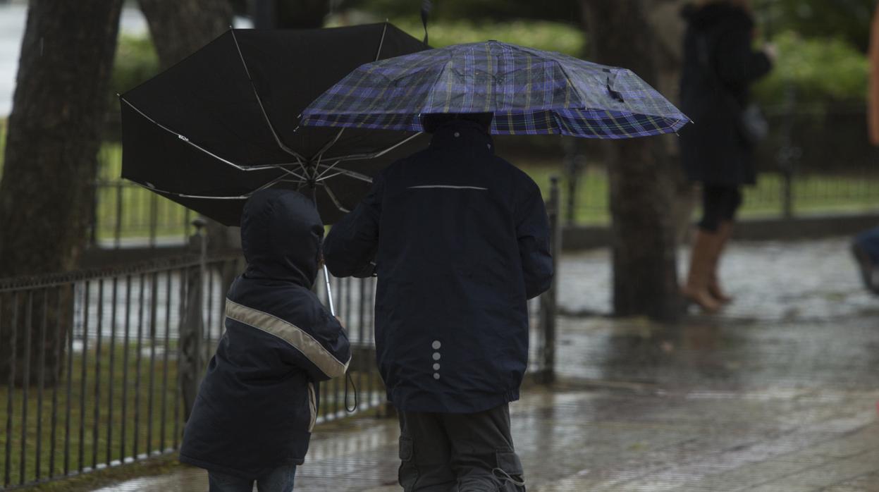 Se esperan precipitaciones durante el puente de Todos los Santos en la capital andaluza