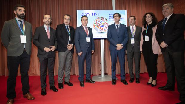 Espadas aborda en la Cumbre de Agencias de Viajes el refuerzo de larga distancia y mira a Dubai y EE.UU.