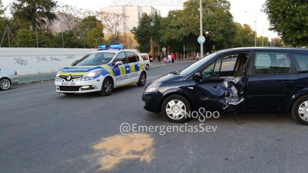 Un menor de 14 años, grave tras una colisión cuando iba en moto sin permiso y sin casco