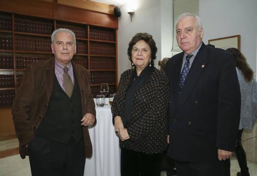 Juan Miguel González, María Dolores Bermúdez y Antonio González