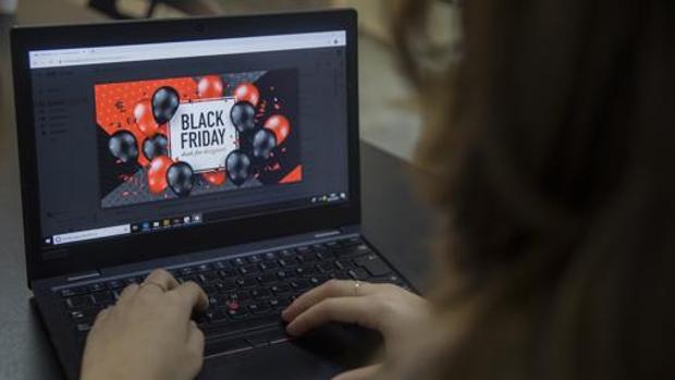 Cinco pautas para evitar las estafas en las compras «on line» durante el Black Friday