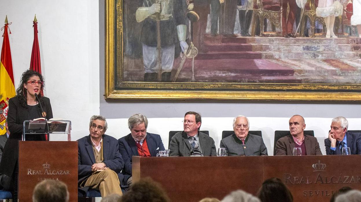 Aquilino Duque, Joaquín Caro Romero, Jacobo Cortines, Juan Lamillar, José Julio Cabanillas, Luis Sánchez-Moliní, Eva Díaz Pérez, José María Jurado, Alberto García Reyes y Victoria León son los autores que participaron en el acto