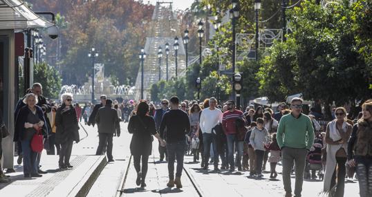 Ambiente en la Avenida de la Constitución