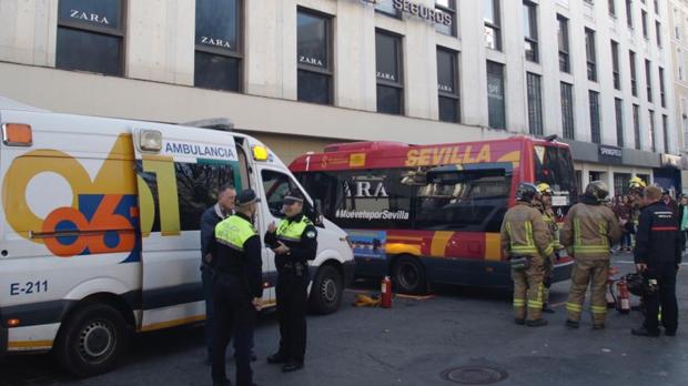 La juez cita a las primeras víctimas del accidente del microbús de Tussam