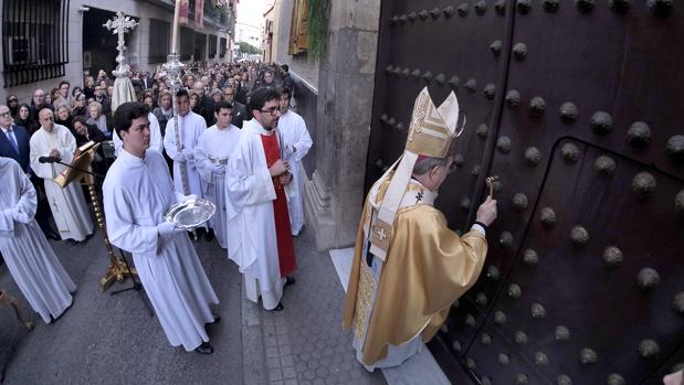 Monseñor Asenjo abre el Año Jubilar en el convento de Santa María de Sevilla