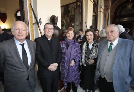 Conde de Peñaflor, Borja Medina, Condesa Vda. de Latores, Condesa de Peñaflor y Antonio Rodríguez de la Borbolla