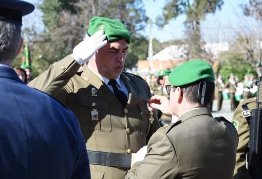 Durante el acto se ha condecorado a militares y civiles vinculados a la Agrupación