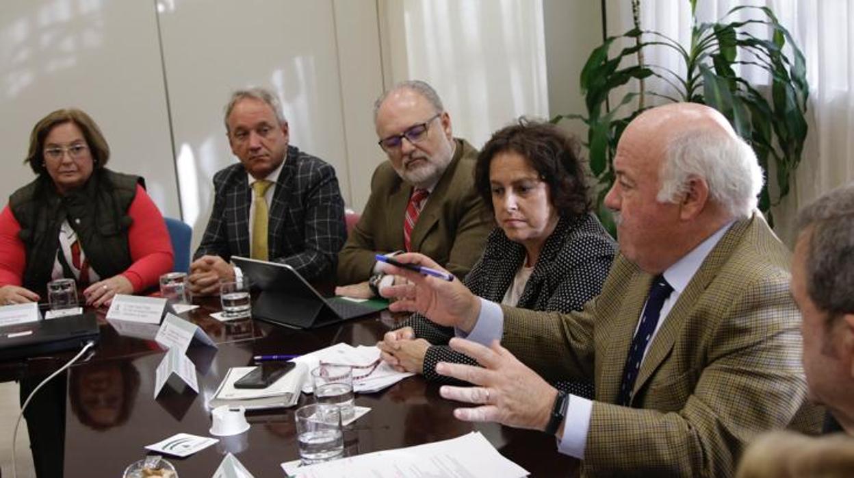 Reunión de Salud por la crisis del coronavirus