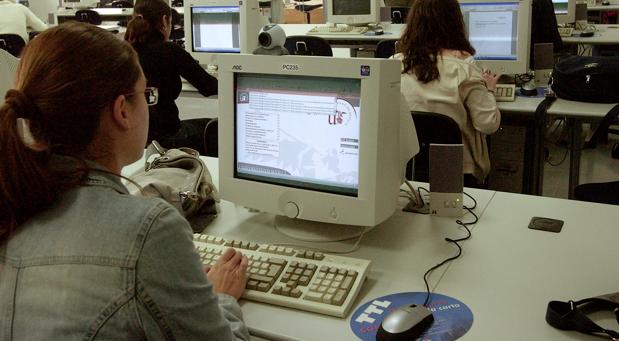 Dos mujeres de Sevilla y dos de Málaga dan positivo en coronavirus