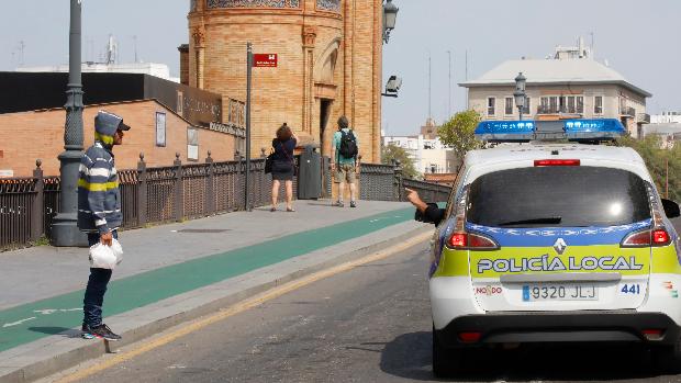 La Policía Local supera ya las treinta multas por salir de casa sin motivo