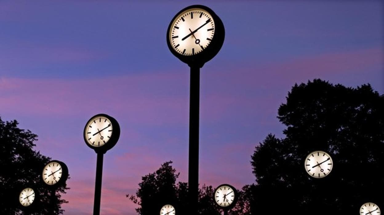 Los relojes tendrán que adelantarse una hora para entrar en el horario de verano 2020