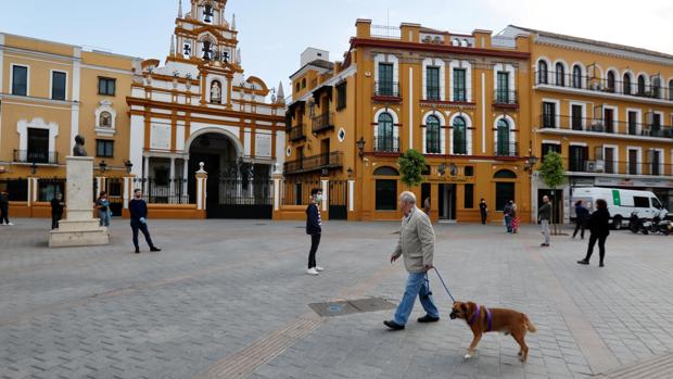 El Covid-19 en la Macarena, el barrio con más ancianos