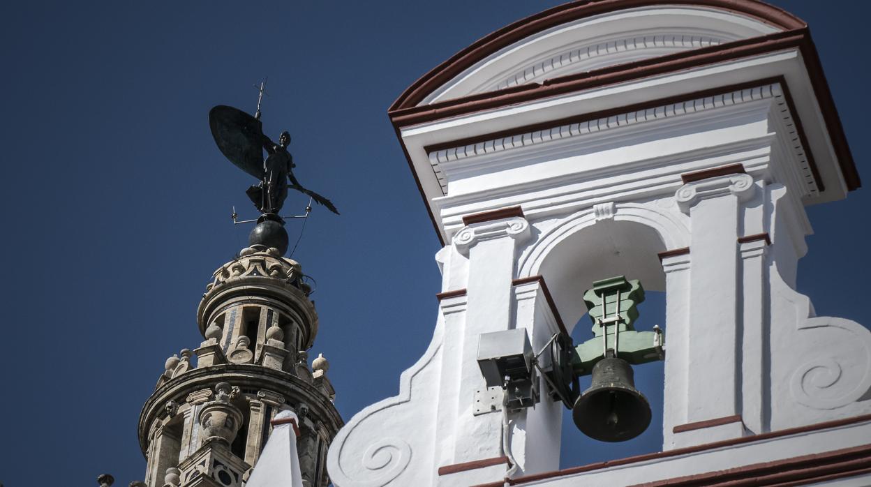 El convento de la Encarnación en Sevilla, junto a la Catedral