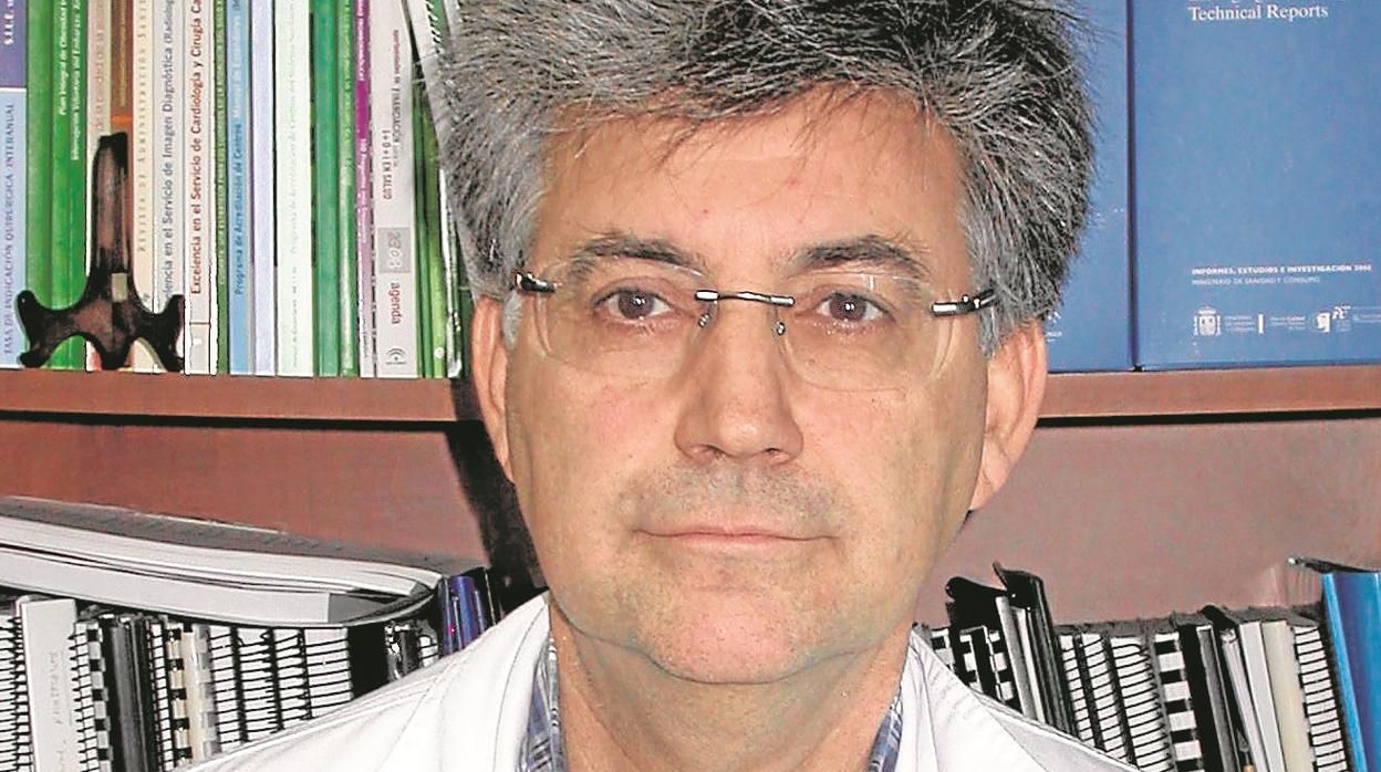 El doctor Antonio Lesmes Serrano