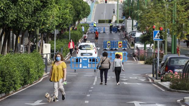 En la fase 1 no habrá horario de salida para ir al bar, a la compra o a casa de un amigo