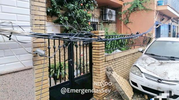 Se desploma un pretil de una terraza en Torreblanca