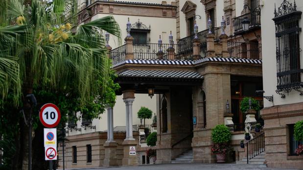 El hotel Alfonso XIII vuelve a abrir el 2 de julio