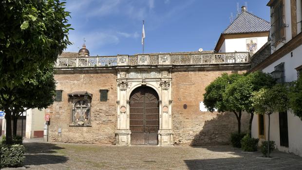 Detenida una banda de estafadores tras una persecución por los tejados de la Casa de Pilatos