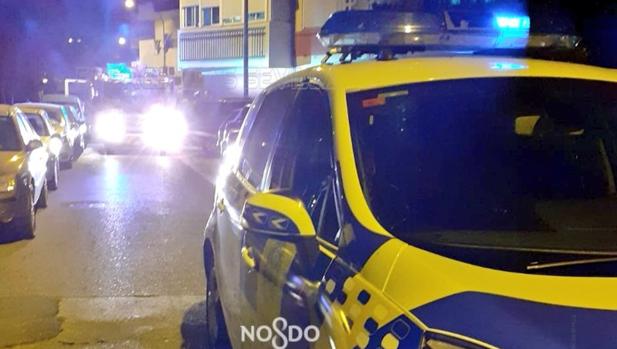 Detenido un joven por agredir a dos agentes cuando controlaban un botellón en Sevilla