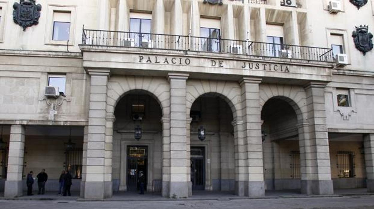 El juicio se celebró en la Audiencia de Sevilla el pasado miércoles