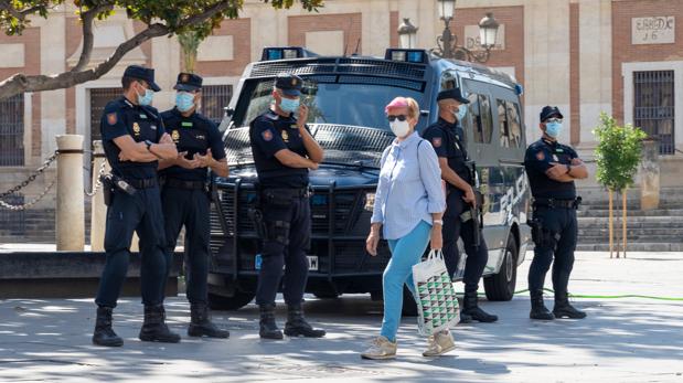 Dos positivos por coronavirus en Sevilla, que sigue sin sufrir rebrotes
