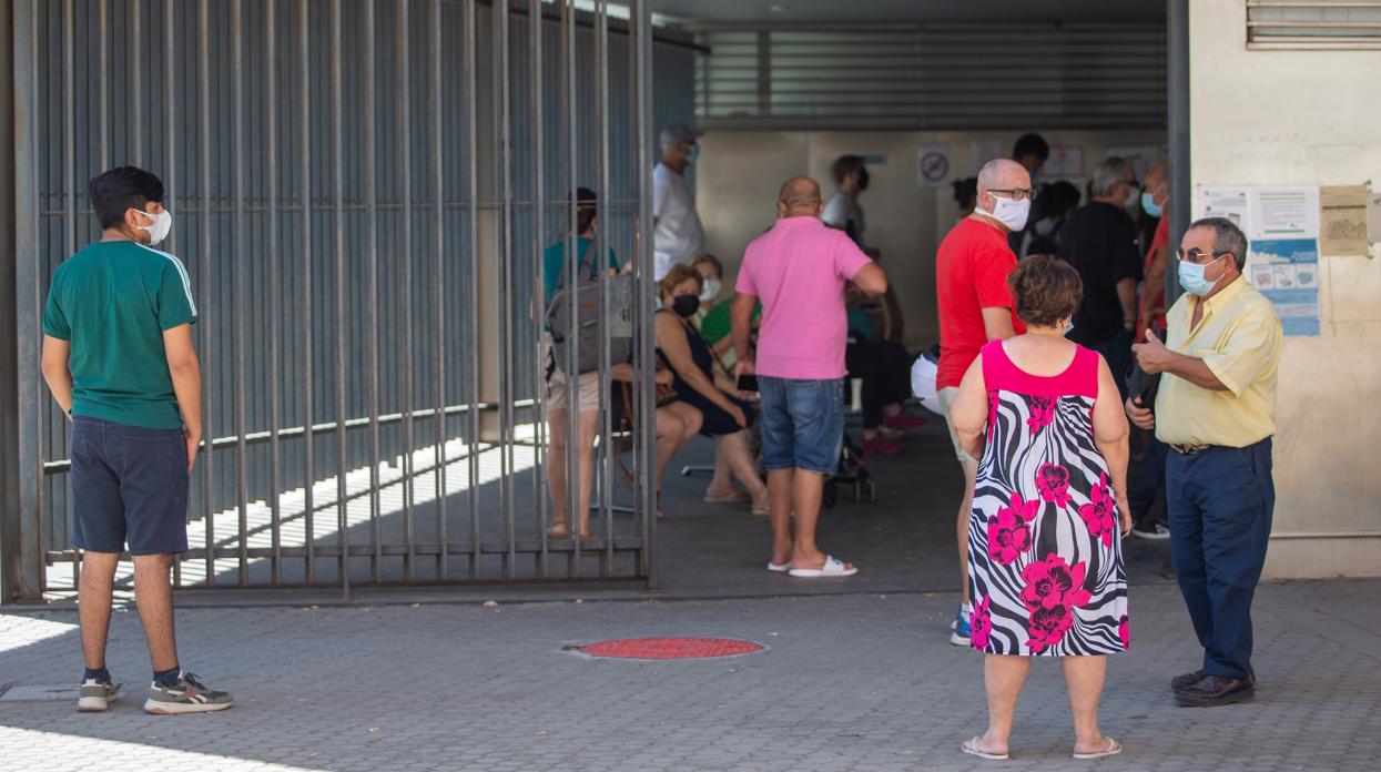 Imagen tomada este lunes a las 2 de la tarde en el centro de Atención Primaria del Alamillo