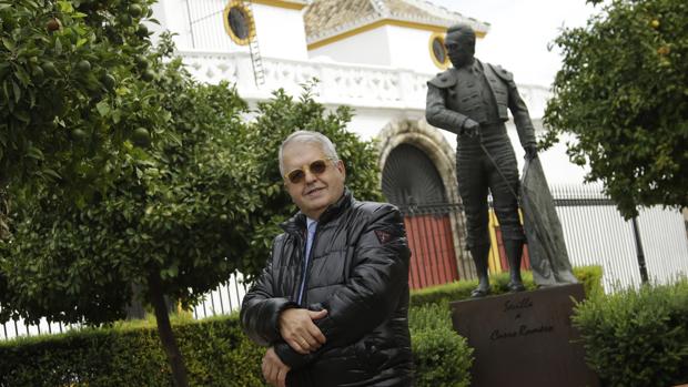 Mariano García Romero: «Una barra es el doctorado en ciencias humanas de un camarero»