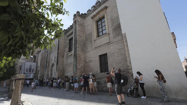 Las visitas al Alcázar y la Catedral de Sevilla abren la puerta al optimismo de aquí a final de año