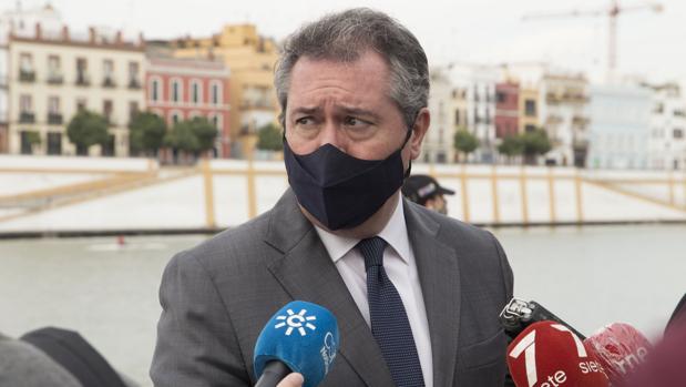 Juan Espadas pide a la Junta de Andalucía que actúe «cuanto antes» en Sevilla para evitar que crezcan los contagios
