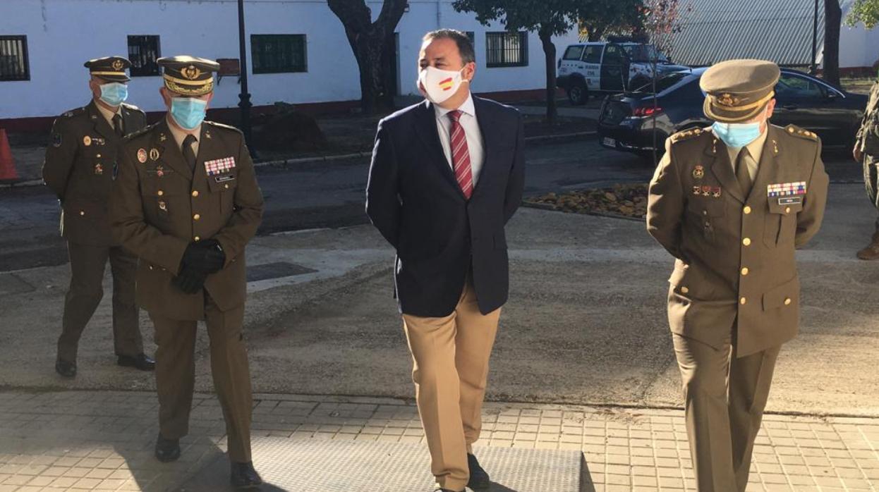 Ricardo Sánchez llega a la base militar de El Copero