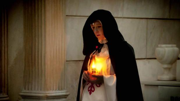 El fantasma de doña Inés vuelve al cementerio de Sevilla