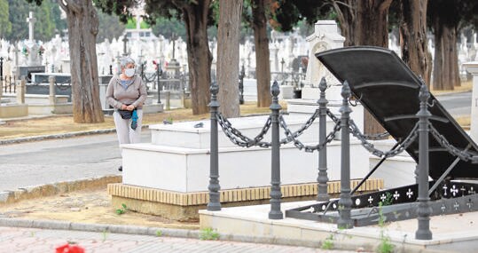 El cementerio de San Fernando no ha restringido su acceso