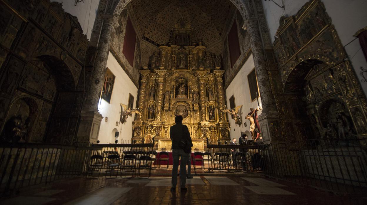 La iglesia del convento de Madre de Dios, ahora en obras, tenía un déficit de iluminación patente