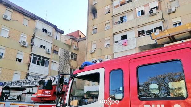 Nuevo incendio en otro narcopiso de las Tres Mil Viviendas donde se cultivaba marihuana