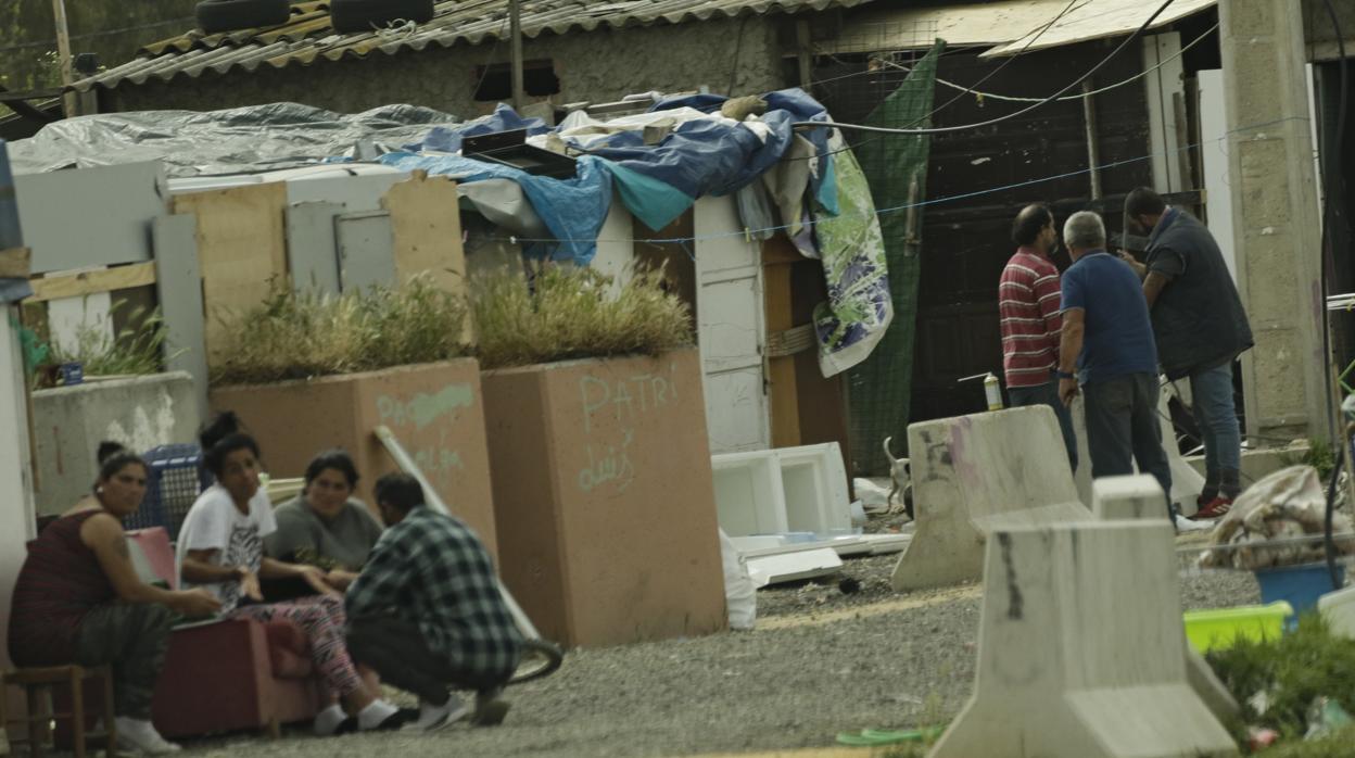 En el asentamiento chabolista de El Vacie viven 120 familias