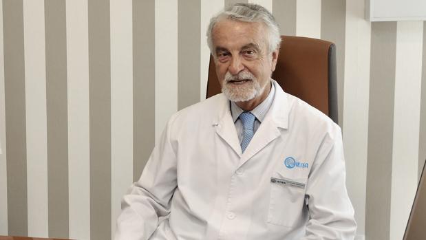 El gaditano Francisco Trujillo es uno de los diez mejores neurocirujanos de España, según Forbes