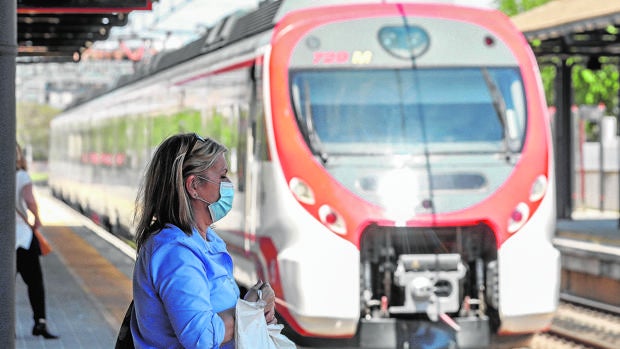 El Gobierno de Pedro Sánchez también entierra el tren de Cercanías a Los Remedios