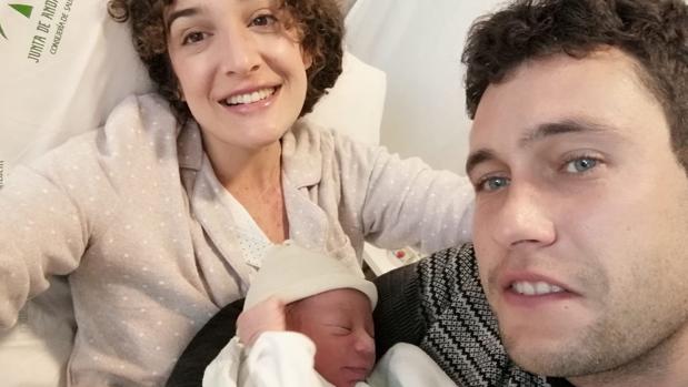 Pablo, el primer sevillano que nace en 2021