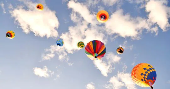 El 24 de abril los globos volverán a verse sobre el cielo de Sevilla