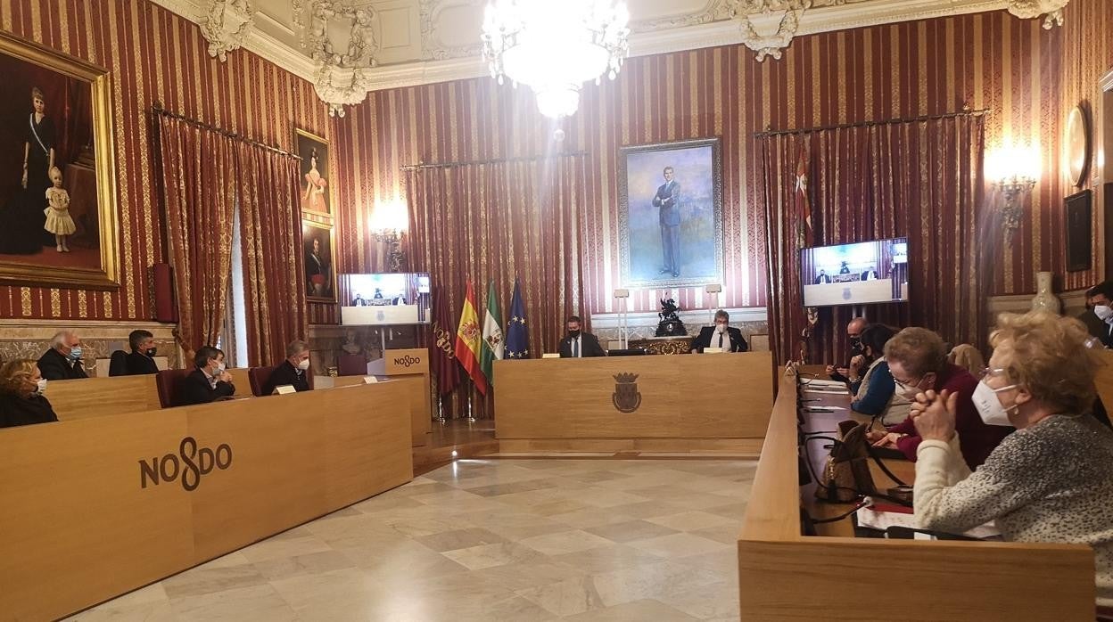 Reunión mantenida en el Ayuntamiento para sacar adelante diversos proyectos urbanísiticos