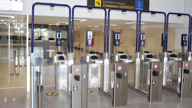 El aeropuerto de Sevilla estrena nuevas instalaciones de control de pasajeros internacionales