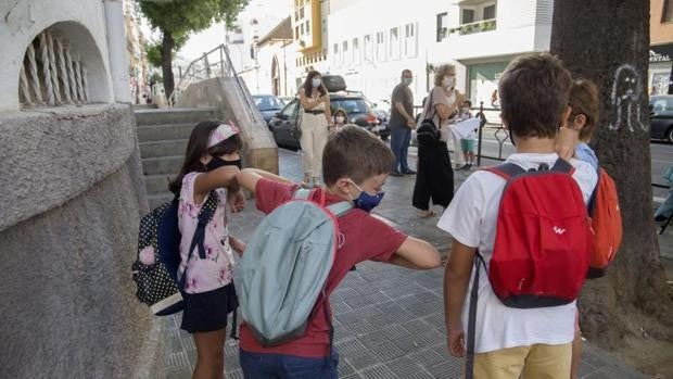 Tres colegios de Sevilla pierden líneas públicas de Infantil por la pérdida de natalidad