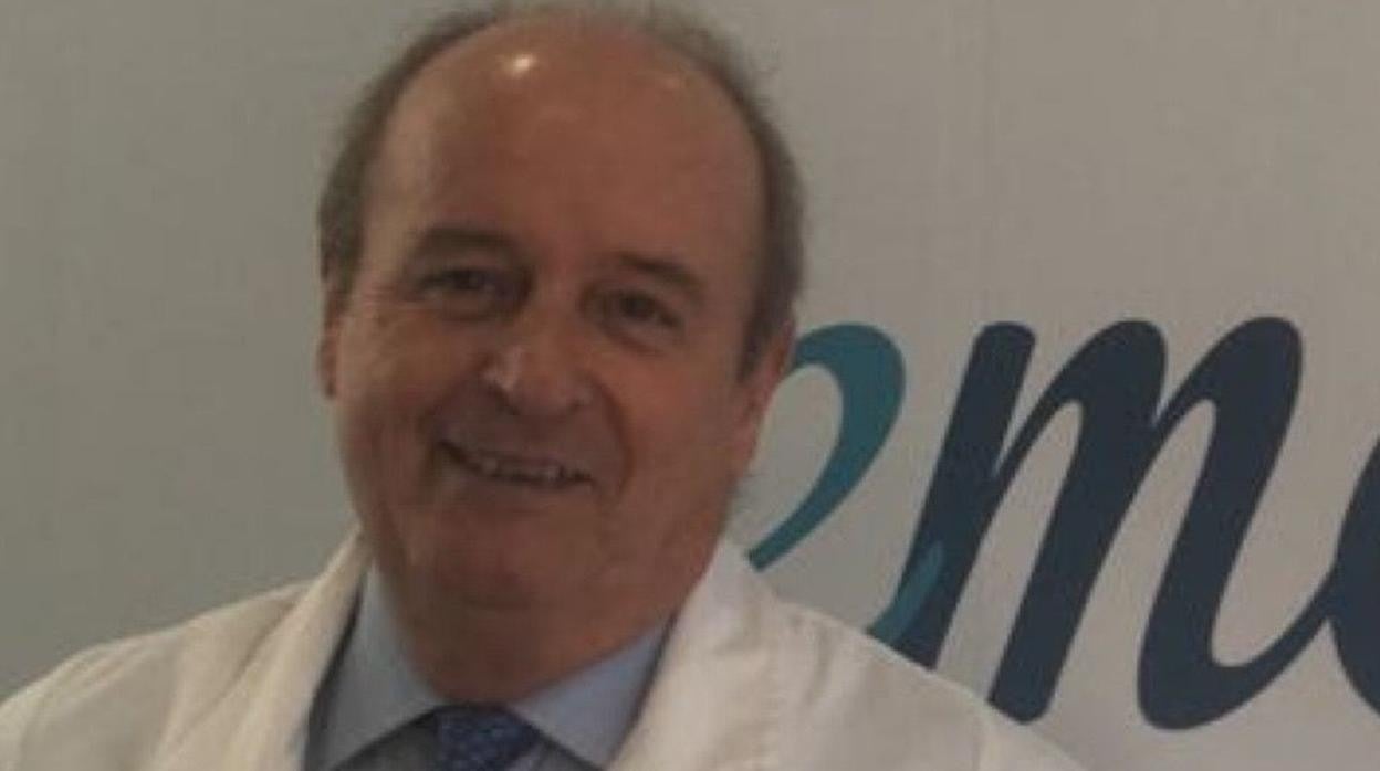 El doctor José María Amo, en su clínica Cemedi